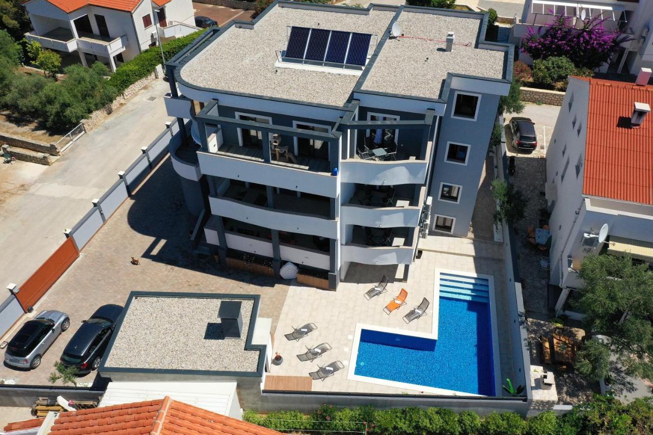 Villa Mariella Novalja Exterior photo